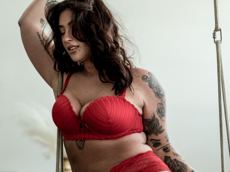sydney red lingerie swing