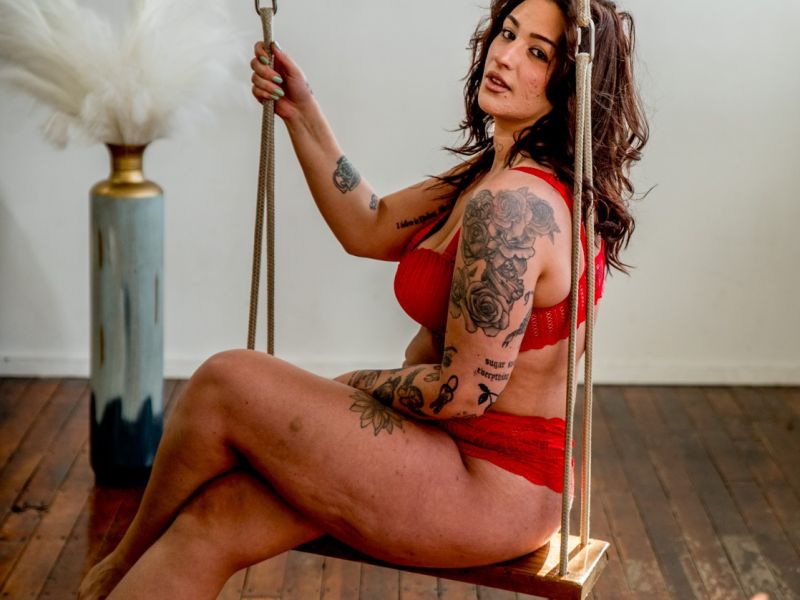 sydney red lingerie swing
