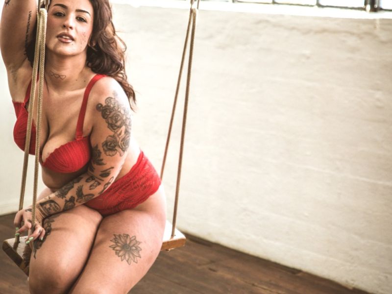 sydney red lingerie swing